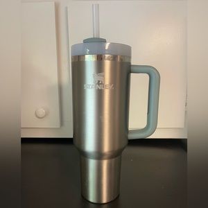 Stanley 40oz Quencher- Stainless steel w green handle